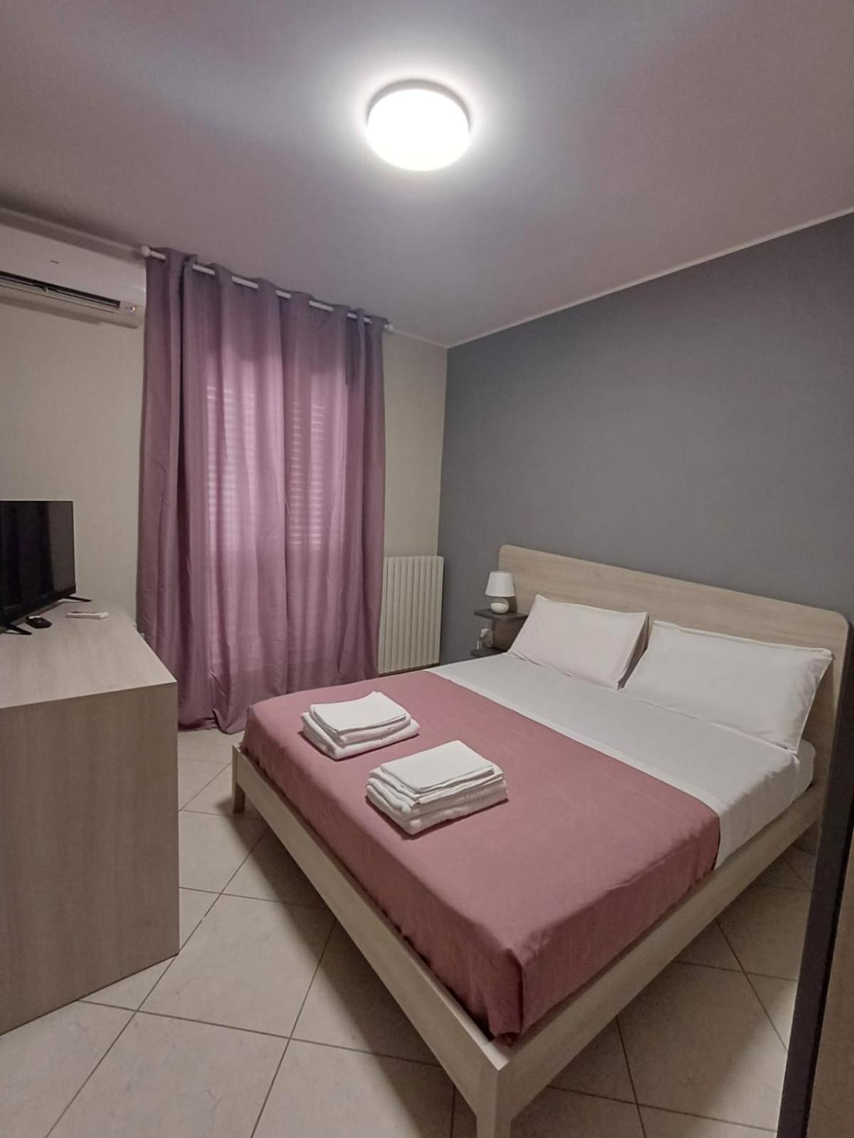 Affitta Camere Gold Барлетта Экстерьер фото